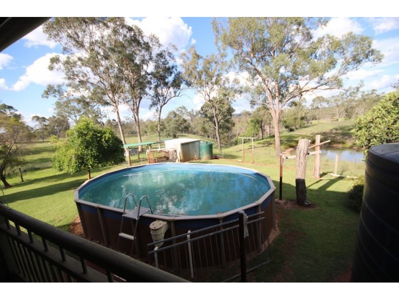 268 Reushle Road, Cabarlah QLD 4352