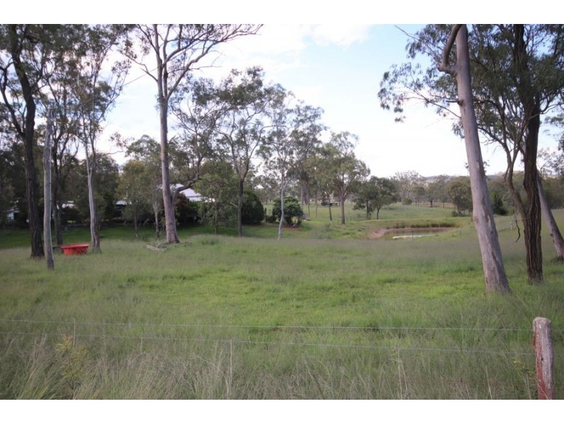 268 Reushle Road, Cabarlah QLD 4352