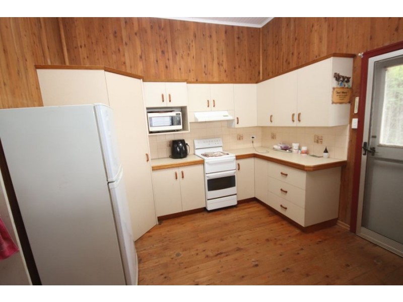 268 Reushle Road, Cabarlah QLD 4352
