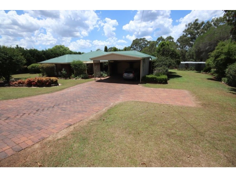 15 Railway Terrace, Crows Nest QLD 4355