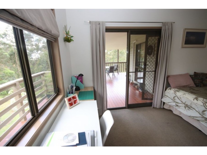 92 Forest Drive, Hampton QLD 4352