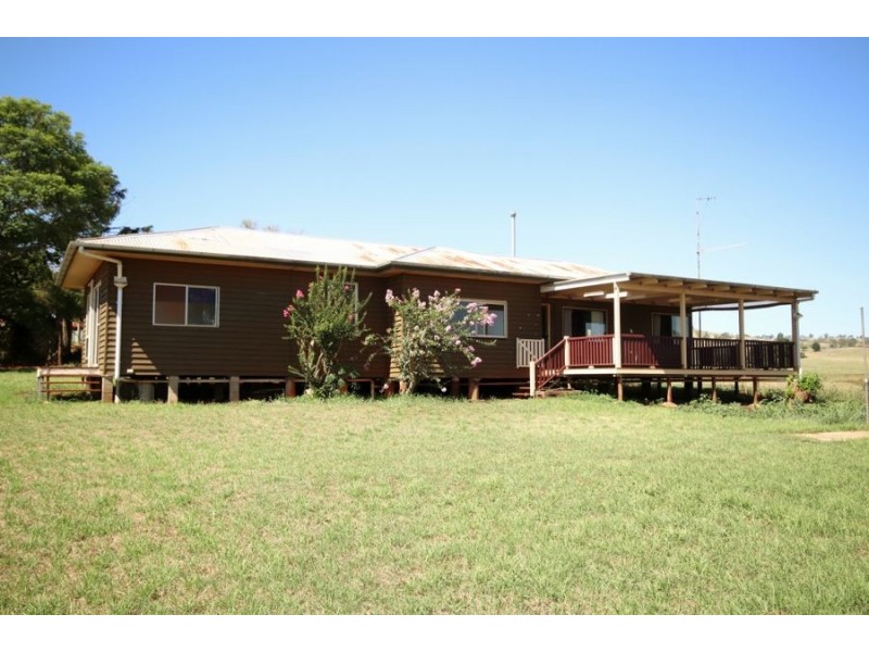 167 Plainby Road, Crows Nest QLD 4355