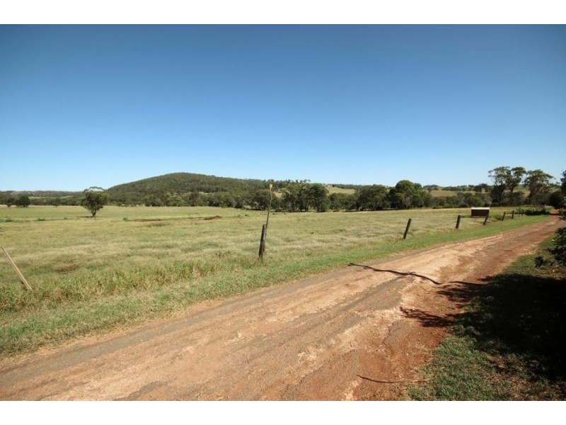 167 Plainby Road, Crows Nest QLD 4355
