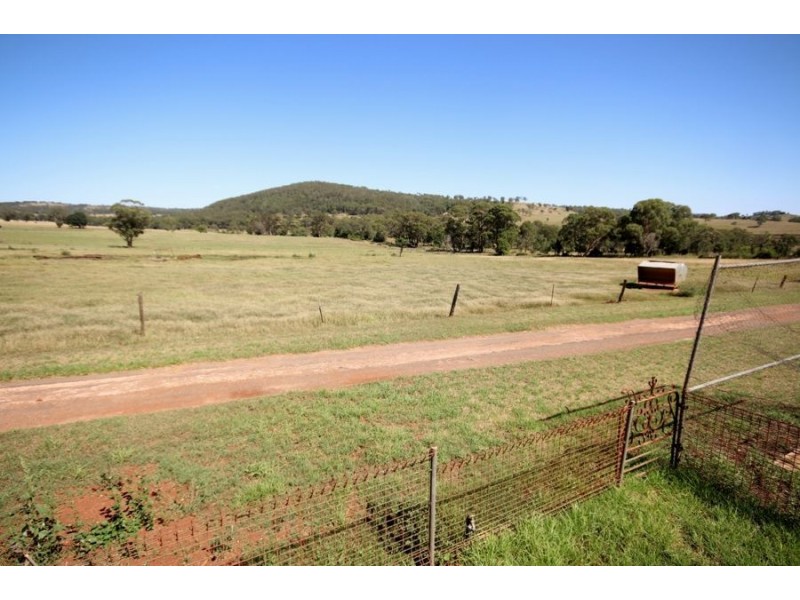 167 Plainby Road, Crows Nest QLD 4355