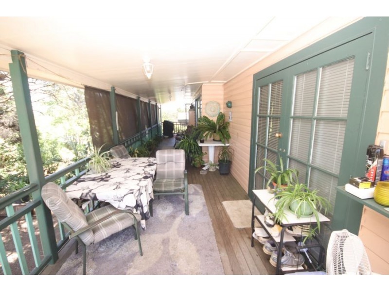 39 Cooke Street, Goombungee QLD 4354