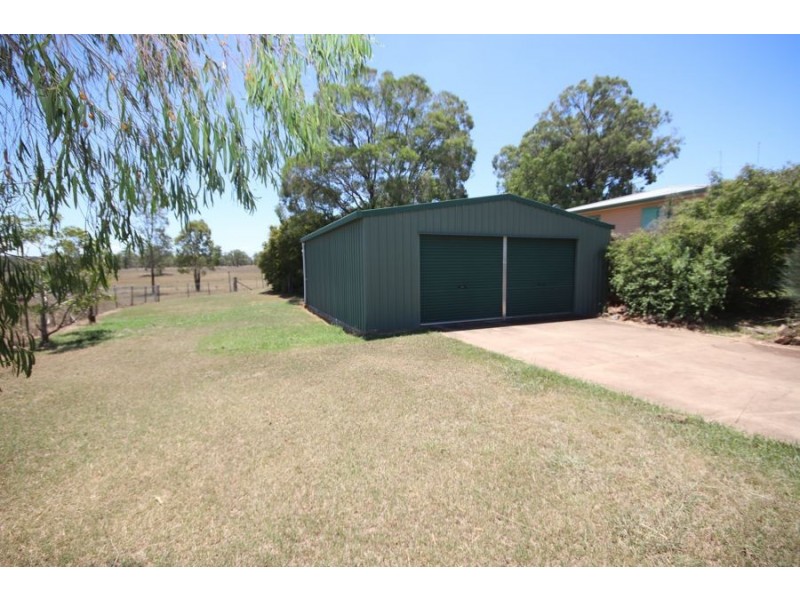 39 Cooke Street, Goombungee QLD 4354