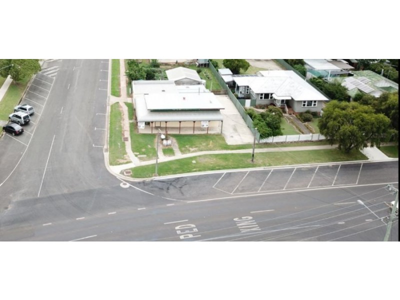 22 Toowoomba Road, Crows Nest QLD 4355