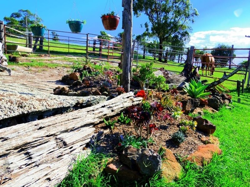 1009 Haden Crows Nest Road, Bergen QLD 4353