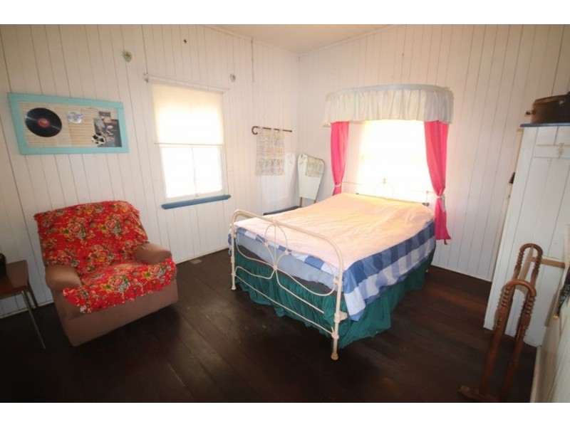 1009 Haden Crows Nest Road, Crows Nest QLD 4355