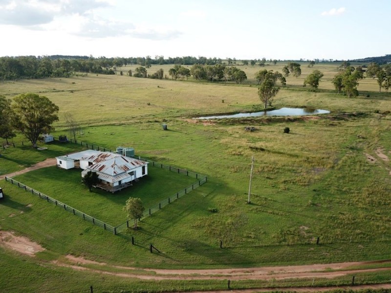 2027 Haden Peranga Road, Kulpi QLD 4352