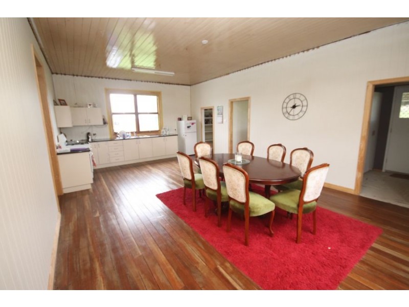 2027 Haden Peranga Road, Kulpi QLD 4352