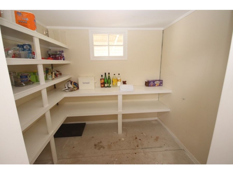 2027 Haden Peranga Road, Kulpi QLD 4352