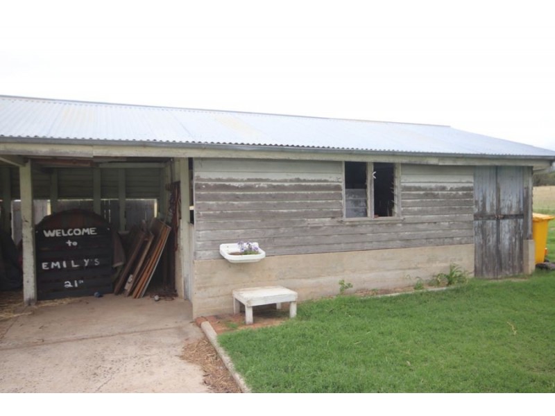 2027 Haden Peranga Road, Kulpi QLD 4352