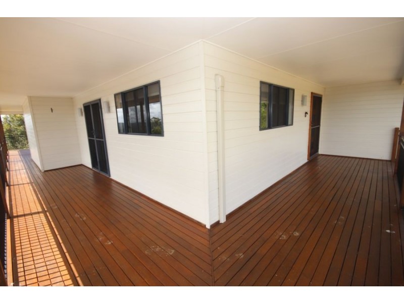 86 Forest Drive, Hampton QLD 4352