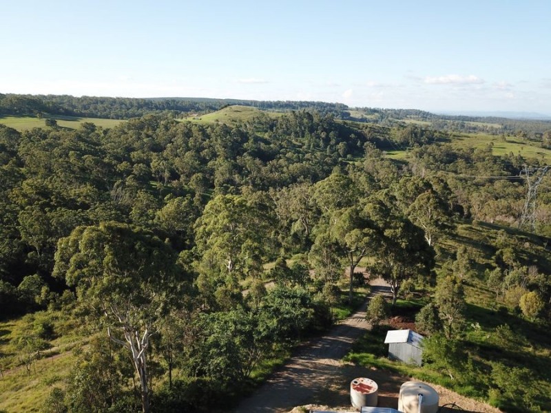 86 Forest Drive, Hampton QLD 4352