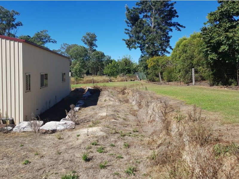 50-52 Dale Street, Crows Nest QLD 4355