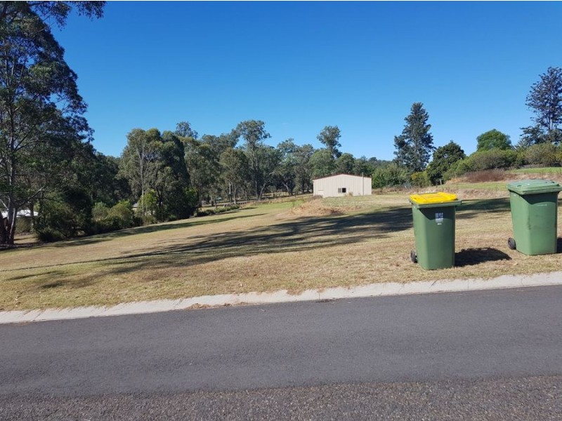 50-52 Dale Street, Crows Nest QLD 4355