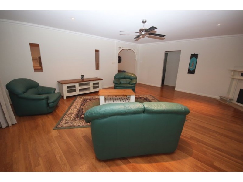 53 Polzin Road, Highfields QLD 4352