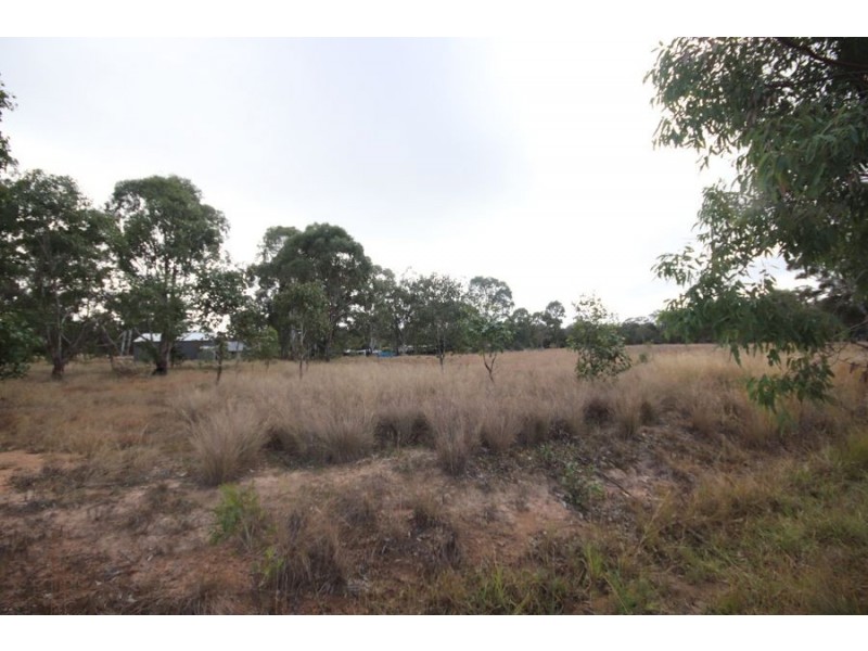 6 Chas Road, Crows Nest QLD 4355