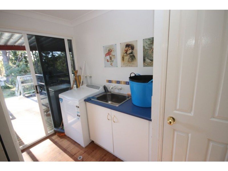 19 Pinnell Road, Crows Nest QLD 4355