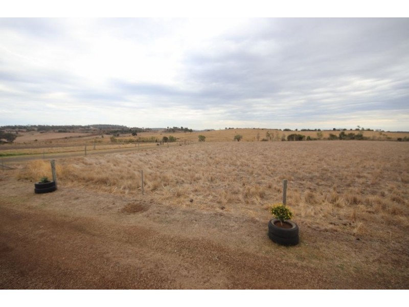 1009 Haden Crows Nest Road, Crows Nest QLD 4355