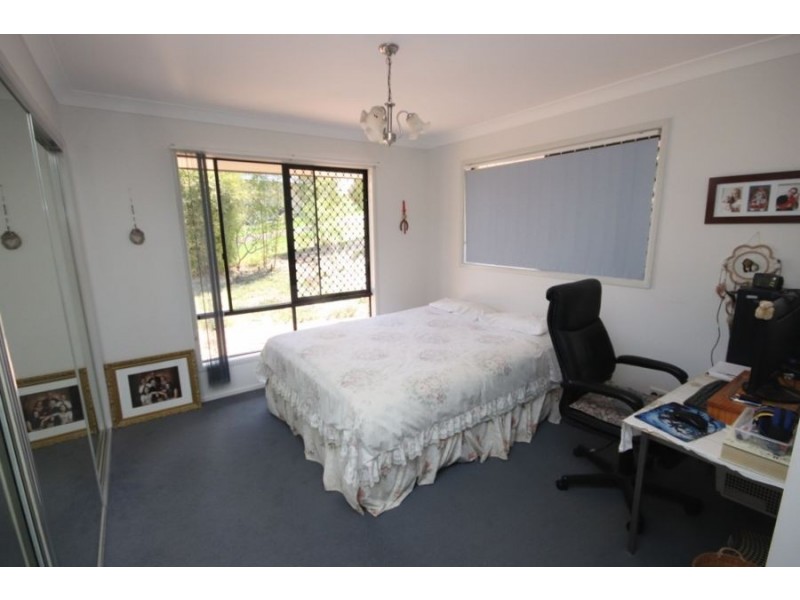 10 Rosalie Drive, Yarraman QLD 4614