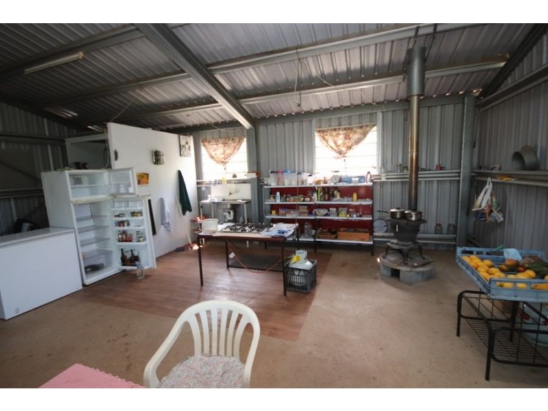 10 Rosalie Drive, Yarraman QLD 4614
