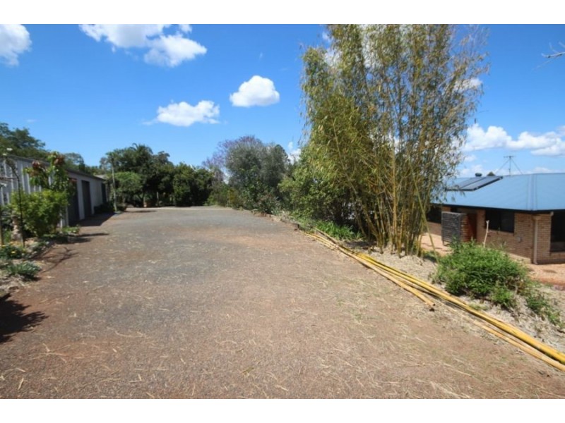 10 Rosalie Drive, Yarraman QLD 4614