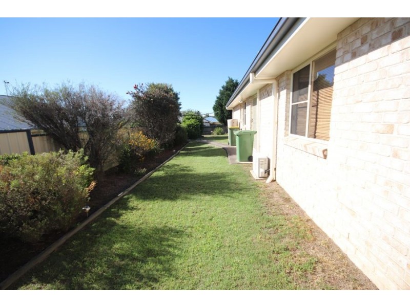 10 Vicky Avenue, Crows Nest QLD 4355