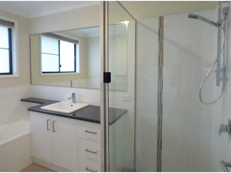 41 Naomi Drive, Crows Nest QLD 4355