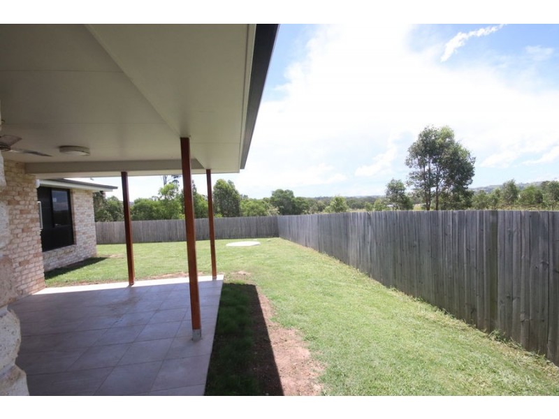 41 Naomi Drive, Crows Nest QLD 4355