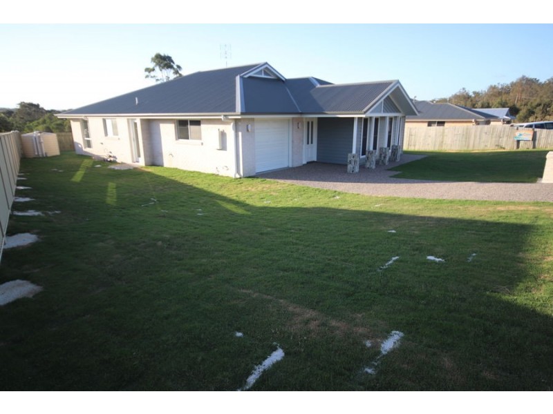 45 Naomi Drive, Crows Nest QLD 4355