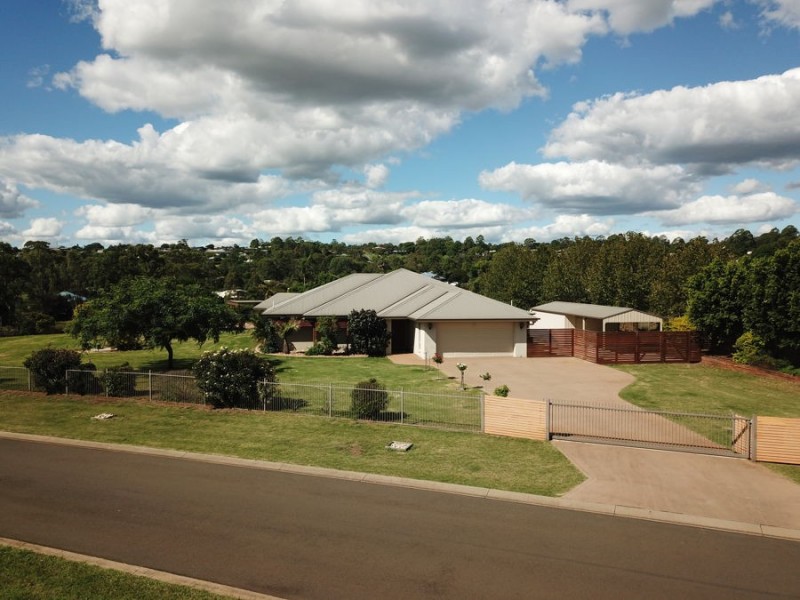 4 Angus Street, Highfields QLD 4352