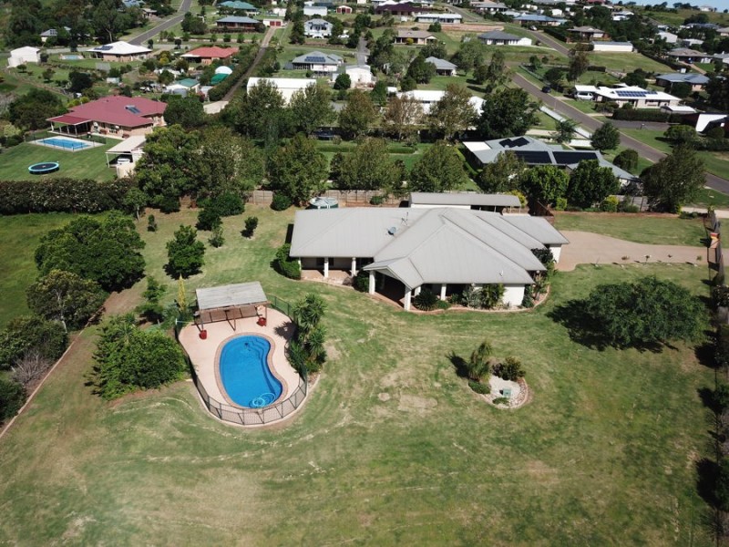 4 Angus Street, Highfields QLD 4352
