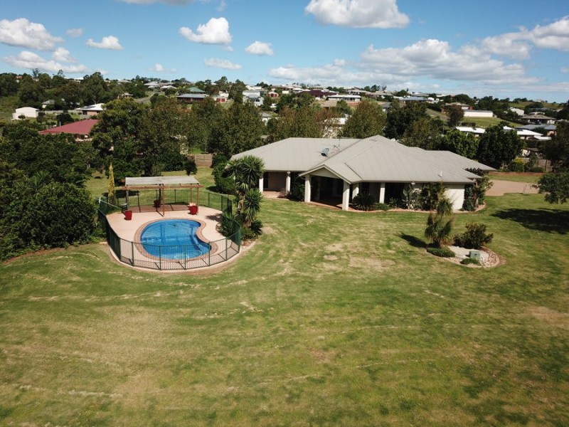 4 Angus Street, Highfields QLD 4352
