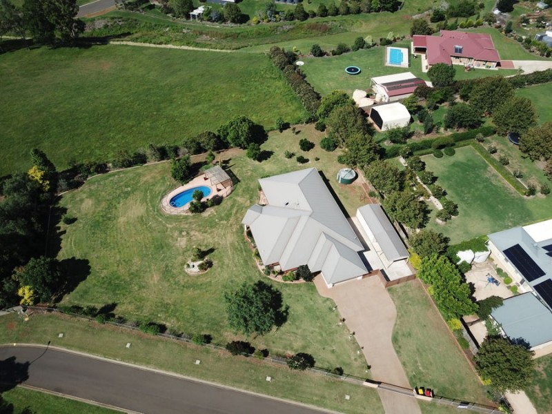 4 Angus Street, Highfields QLD 4352