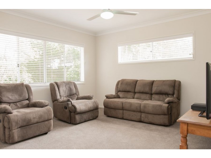 16 Chapman Street, Hampton QLD 4352