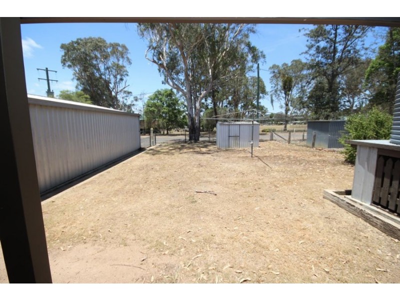 11 Nolan Street, Crows Nest QLD 4355