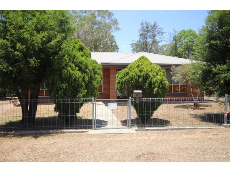 11 Nolan Street, Crows Nest QLD 4355