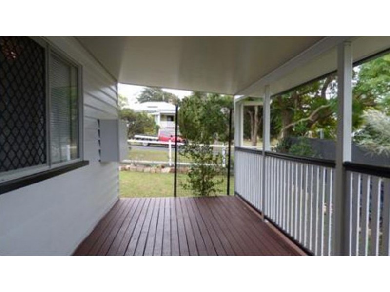 6 Andrews Road, Crows Nest QLD 4355