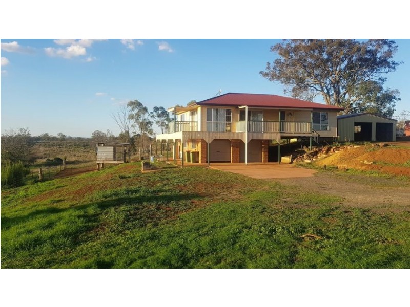566 Meringandan Road, Meringandan QLD 4352