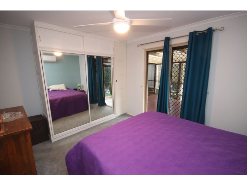 1 Lake Drive, Meringandan QLD 4352