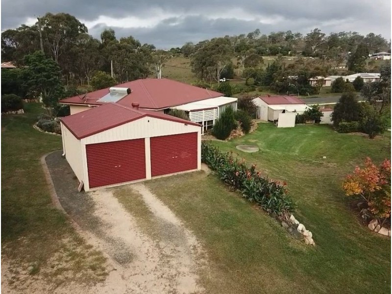 1 Lake Drive, Meringandan QLD 4352