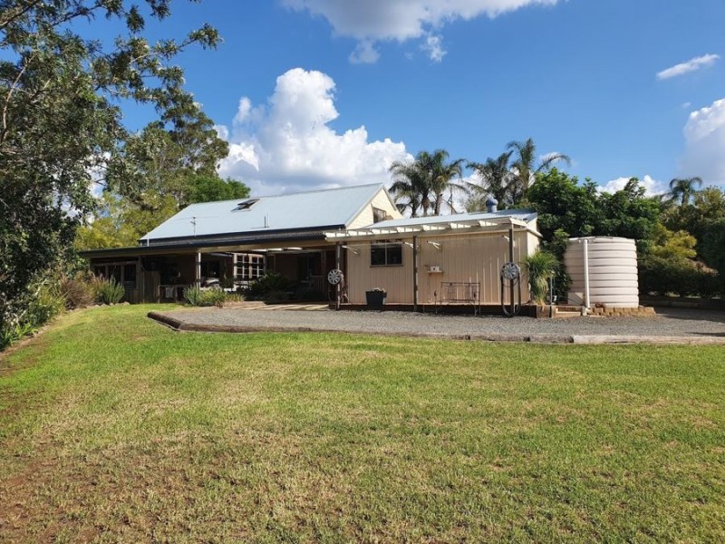48 Kratzke Road, Highfields QLD 4352