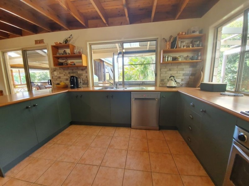 48 Kratzke Road, Highfields QLD 4352