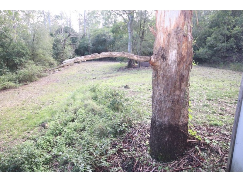 203 Post Office Road, Ravensbourne QLD 4352