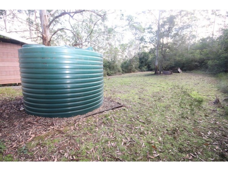 203 Post Office Road, Ravensbourne QLD 4352