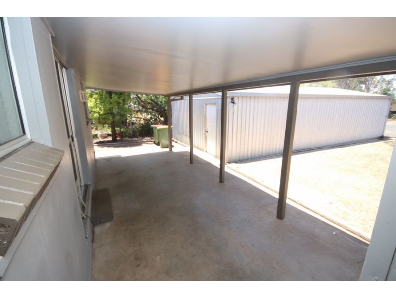 11 Nolan Street, Crows Nest QLD 4355