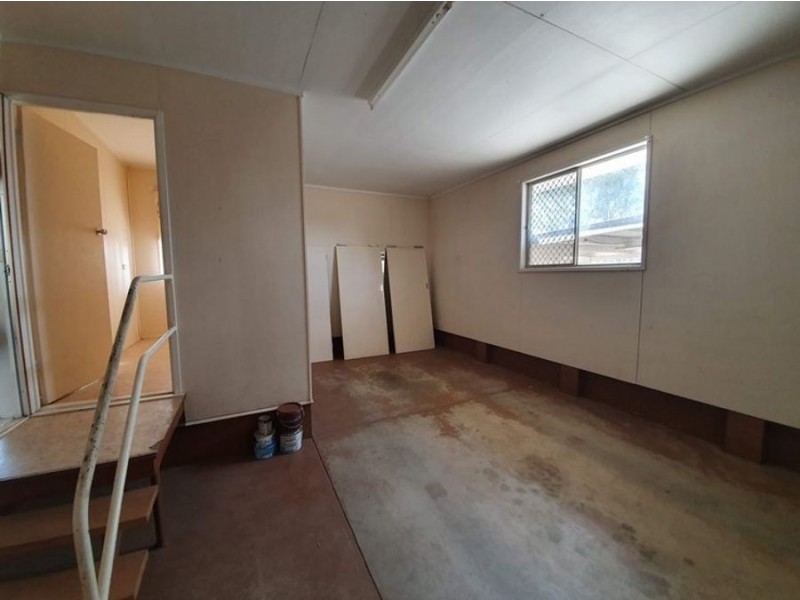 7 Dale Street, Crows Nest QLD 4355