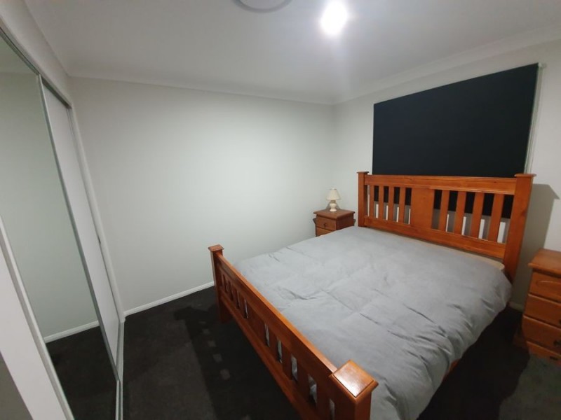 11 John Street, Crows Nest QLD 4355